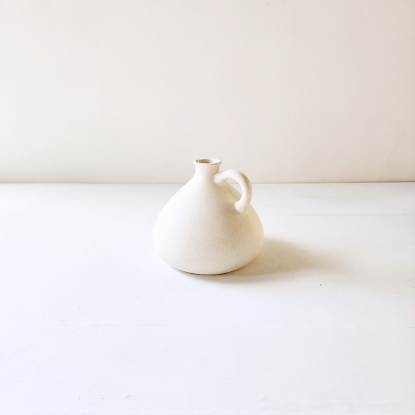 Ceramic Bubble Handle Budvase - White - <p style='text-align: center;'><b>HOT NEW ITEM</b><br>
R 20</p>